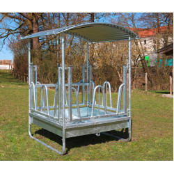 Kvadratni krmilnik za govedo in konje 1,5 × 1,5 × 2,4 m